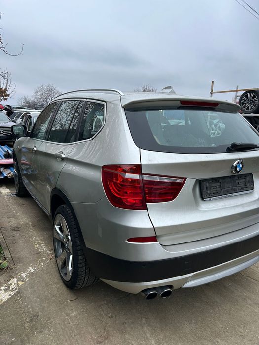Haion cu lunetă BMW X3 F25