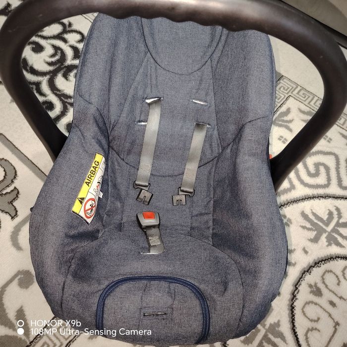 Продаётся детская коляска 3 в 1