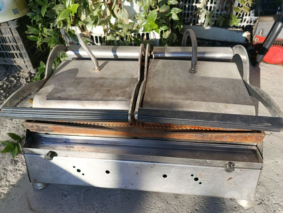 Toʻseer lavash, hod dog har hil fast fudlarni tayyorlash uchun aparat