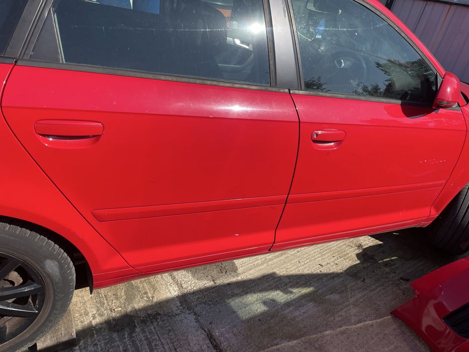 Usa /Usii fata spate stg dreapta Audi A3 8p sportback LY3J