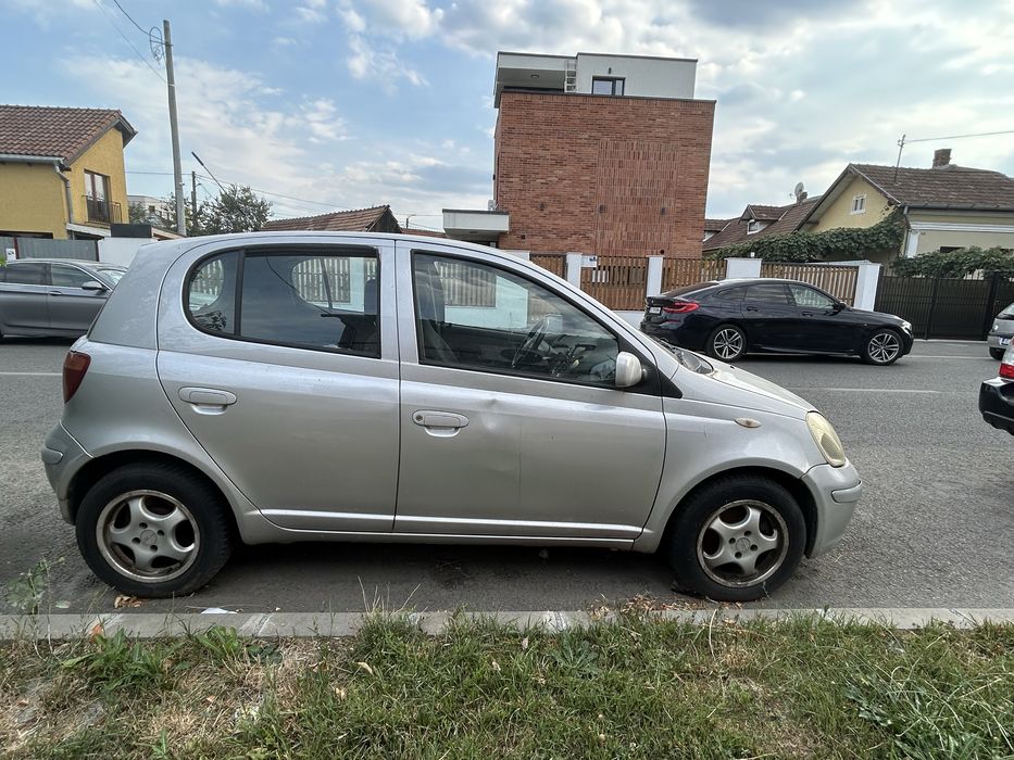 vand Toyota Yaris