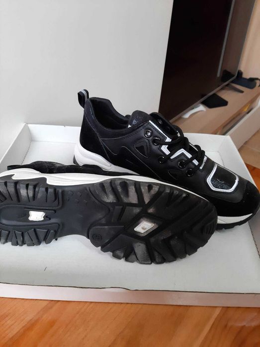 Обувки, боти и ботуши - Маркови, Нови, мерени и неудобни за моя крак