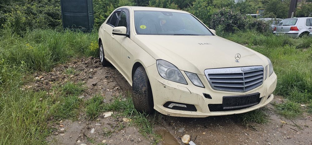 Dezmembrez / Dezmembrari Mercedes E-class W212