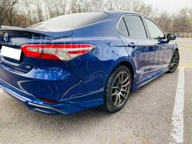 Пороги Toyota Camry 70