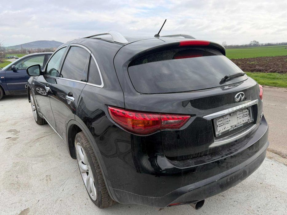 Infiniti FX 30D
Infiniti FX 30D