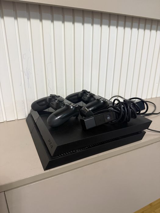 PS 4 отличном состонии