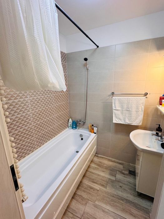 Apartament 2 camere utilat/mobilat cu Loc de parcare inclus