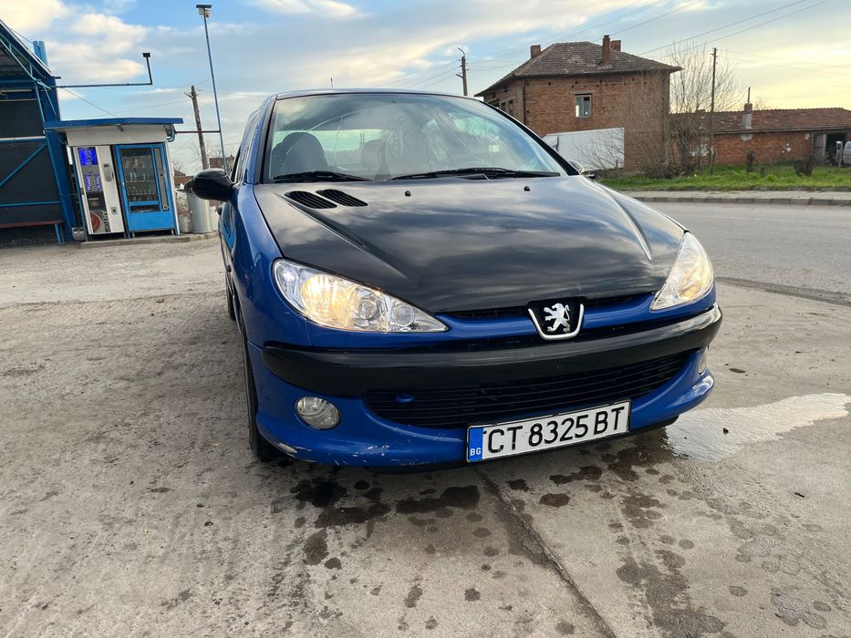 Peugeot  206 1.4 75 коня
