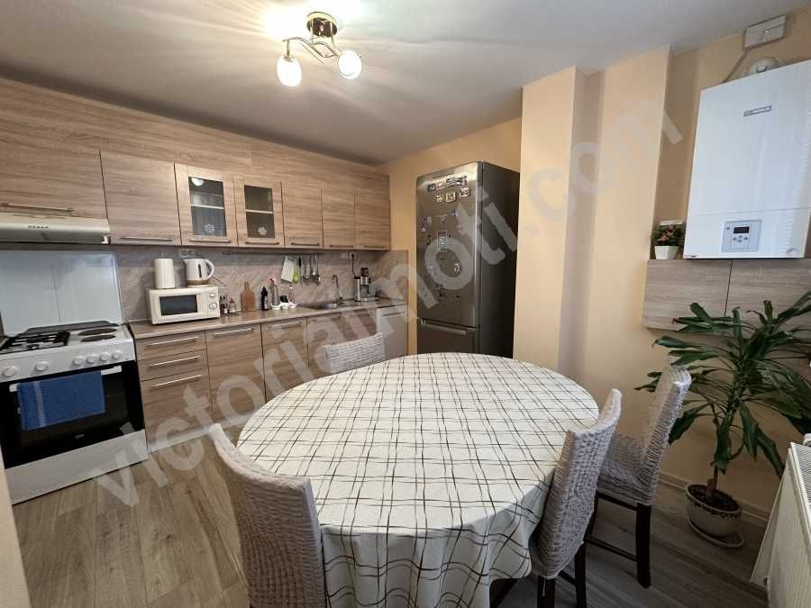 Продава се Многостаен апартамент в Велико Търново, Зона Б - 175 кв.м за 1474 €/кв.м - Снимка #3