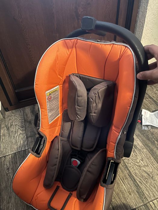 Детско столче за кола или количка