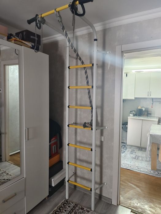 Продам шведскую стенку