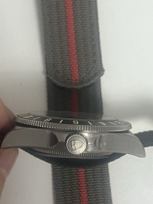 Tudor fxd новые 2 ремешка