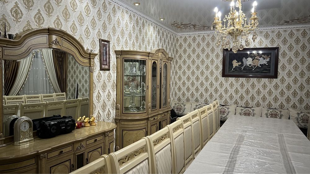 Бөліп беруге нотариуспен үй сатылады!