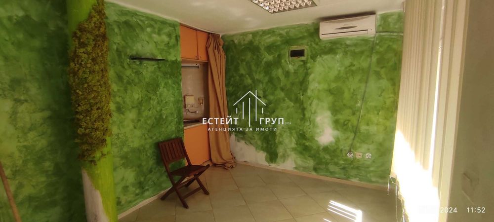 Дава се под наем Офис в Варна, Колхозен пазар - 43 кв.м за 255 € - Снимка #3
