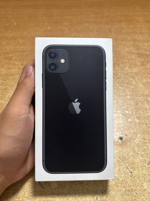 Продам айфон 11 IPhone 11