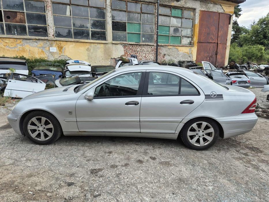 Mercedes W203 C200CDI 122кс 646 ксенон автоматик НА ЧАСТИ!