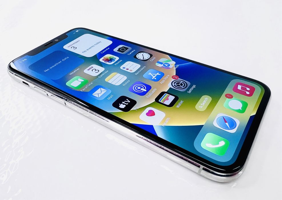 Apple iPhone 11 Pro 64GB Silver Отличен! Гаранция!