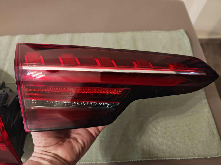 Lampa stanga spate Audi