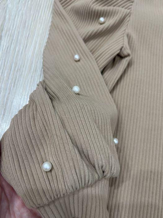 Нарядная кофточка для девочки