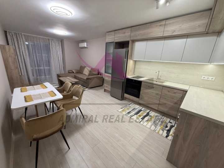 Чисто нов -двустаен -Зимно кино