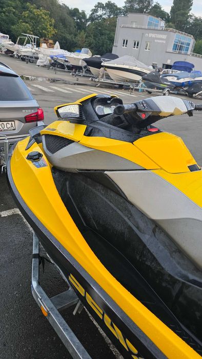 Джет Sea Doo 2009 RXT 255 IS - Триместен - 160часа