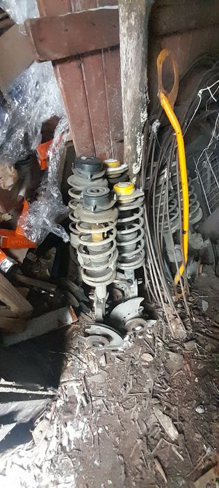 Амортизаторы стойки ваз2114