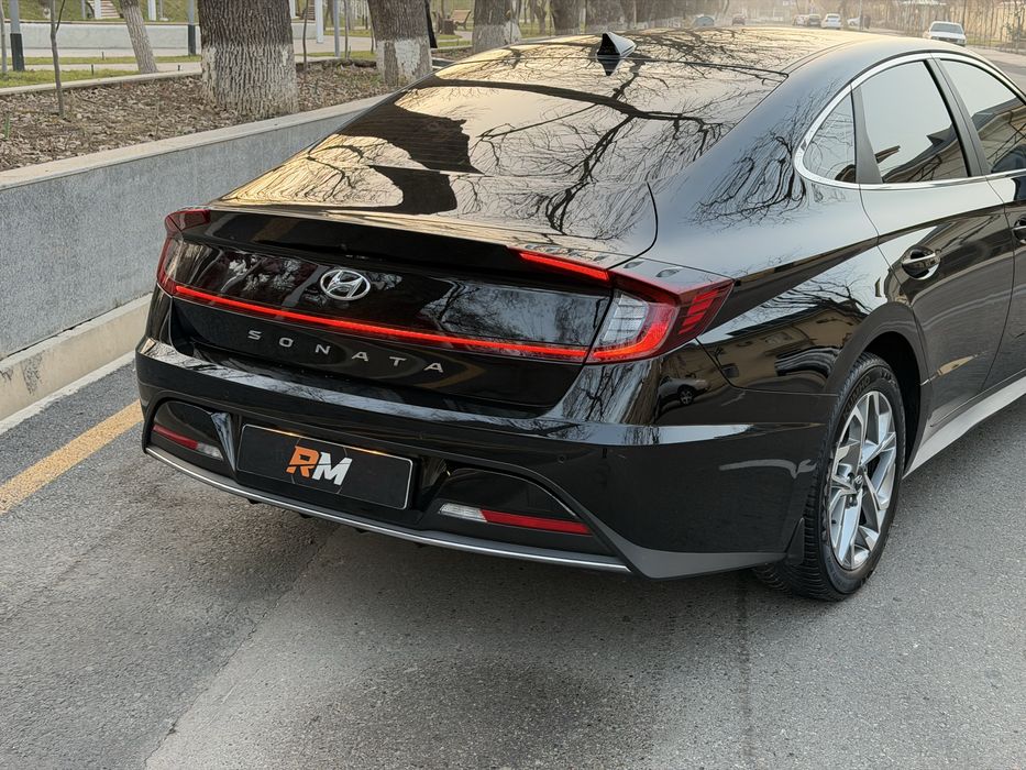 Hyundai Sonata 3-pozitsiya