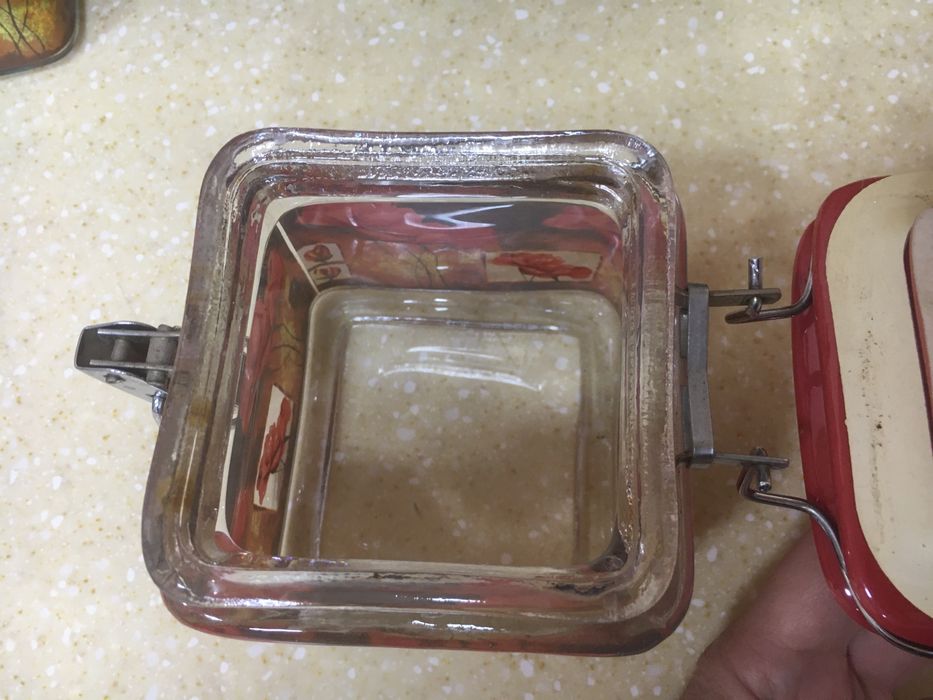 Продается коньячный набор,набор для специй ,вазочки,