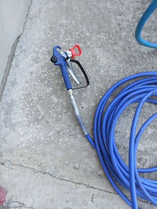 Pompă de zugrăvit și vopsit airless profesională