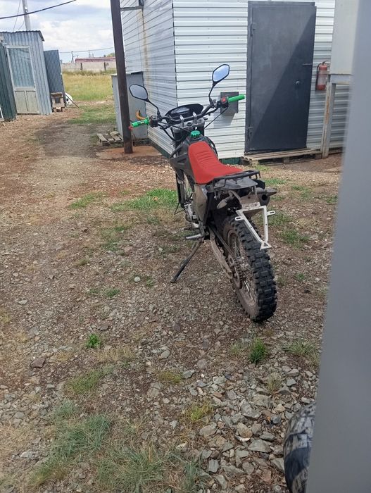 эндуро 250 кубов