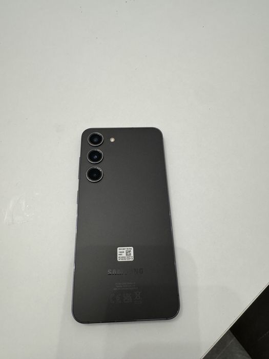 Samsung S23 128gb/8 gb RAM