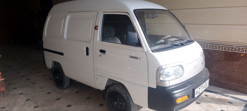 Chevrolet Van 2021 — 2