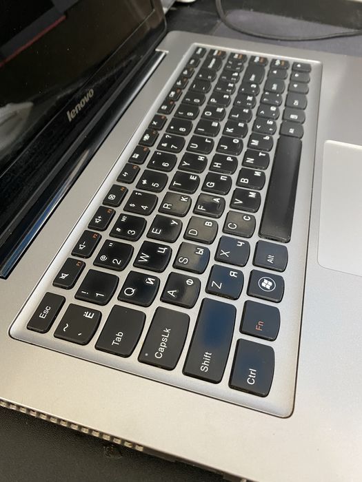 Ноутбук Lenovo ideapad