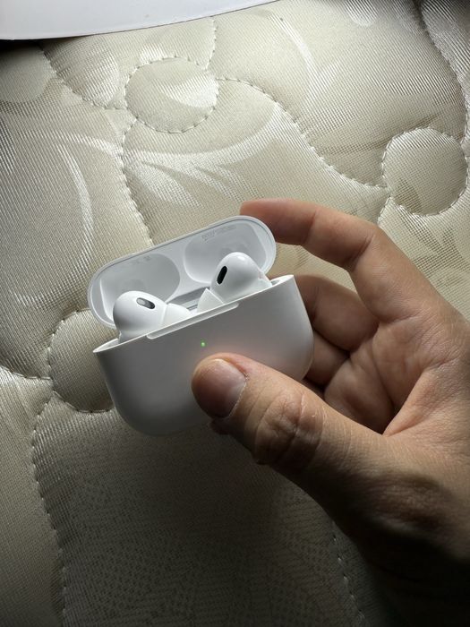 Optom AirPods 40 mingdan