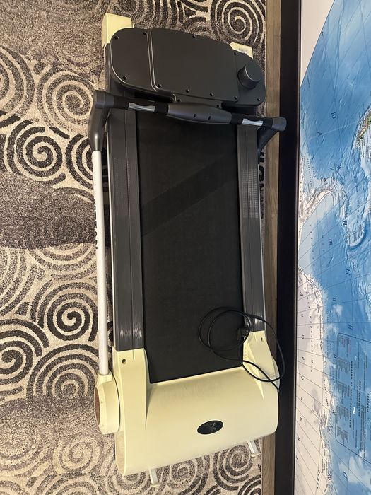 Продам беговую дорожку б/у