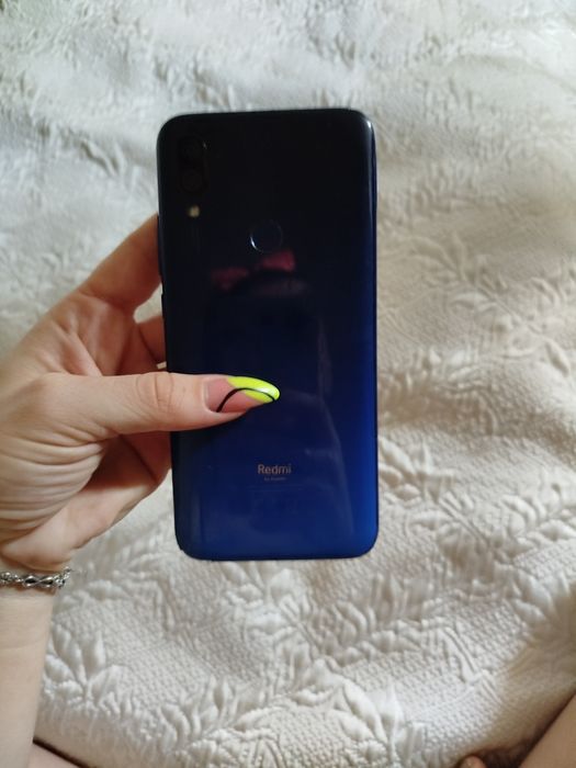 Продается редми 7