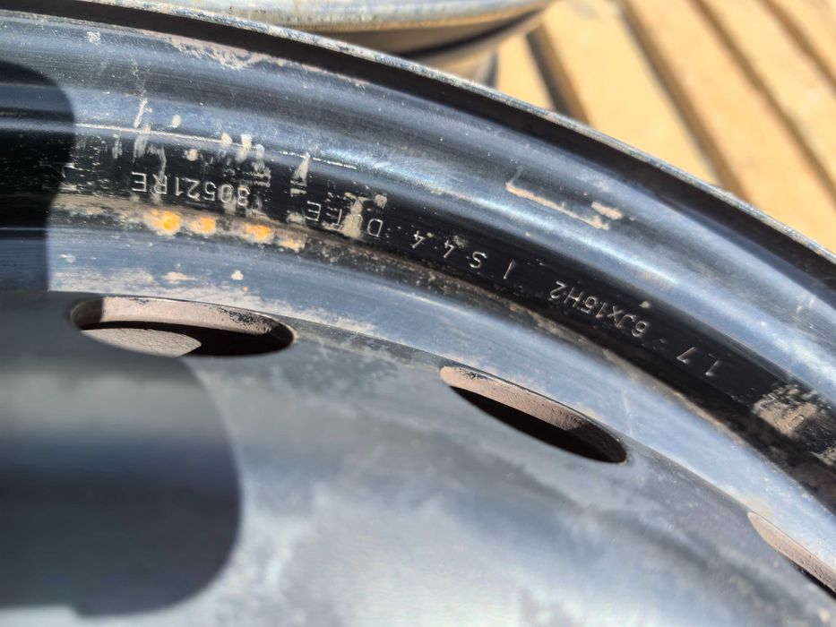 15 цола 5 х 108 мм Рено Канго / Мерцедес Цитан - 6 инча / ЕТ 44