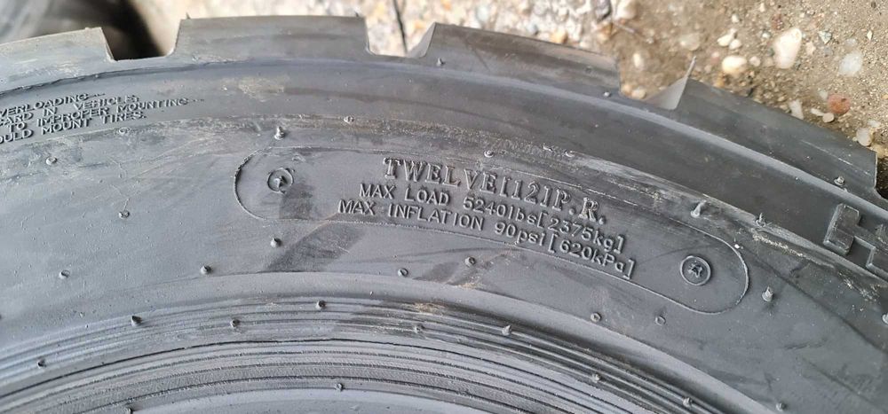 Cauciucuri noi 10-16.5 FORERUNNER 12 pliuri anvelope robuste bobcat