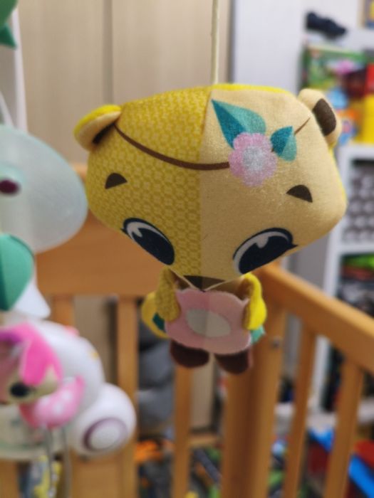 Музикална играчка за легло