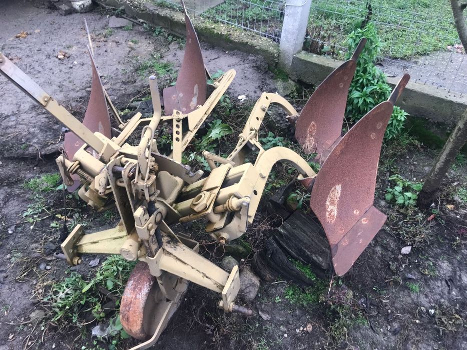 Vând tractor Massey Ferguson 65 CP