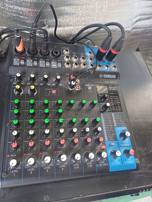 тонколони,стъпало и пулт