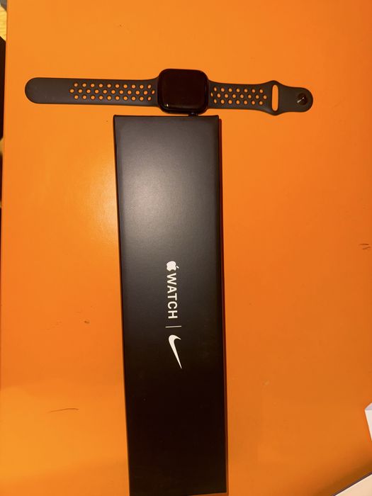 Apple watch series 7 nike edition