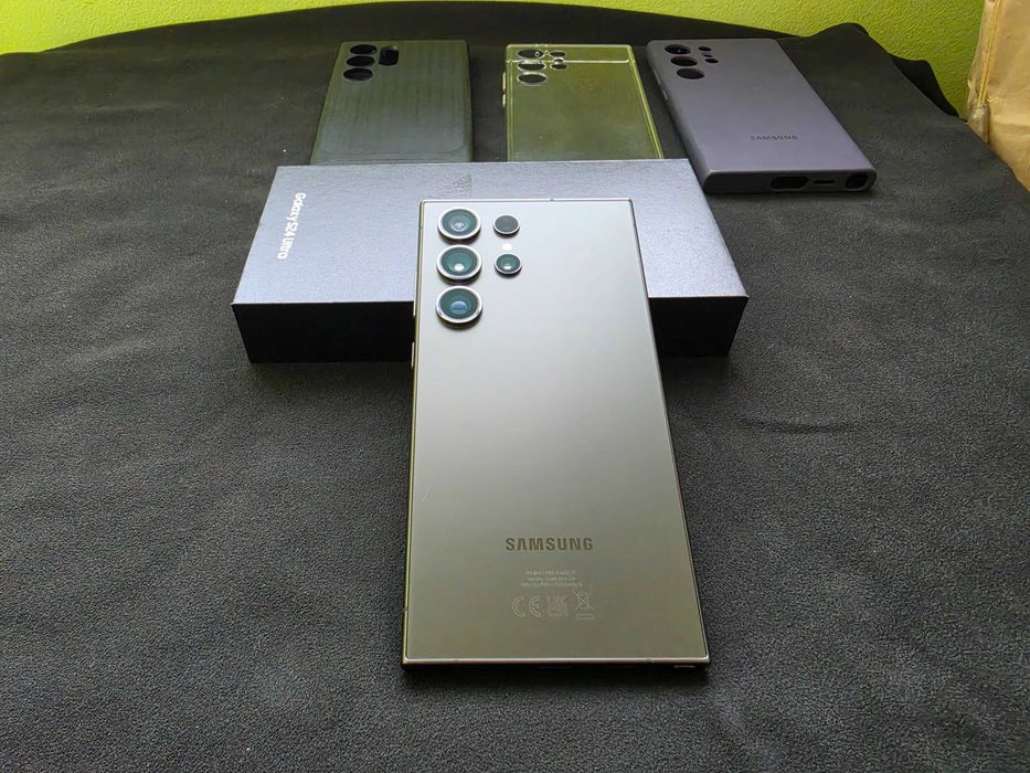 Samsung Galaxy S24 Ultra – 512 GB – Titanium Black – Изключително запазен