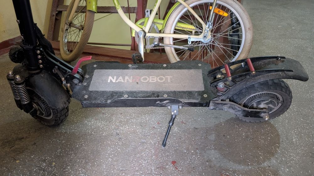 Trotineta Nanrobot