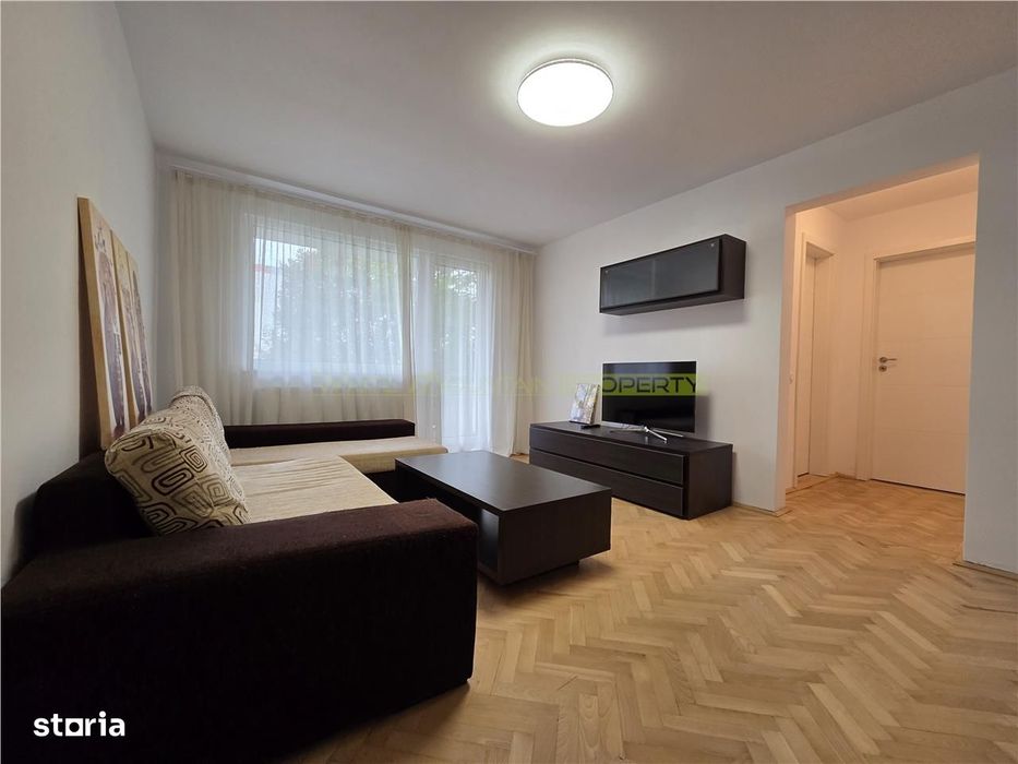 Apartament renovat 3 camere zona Garii