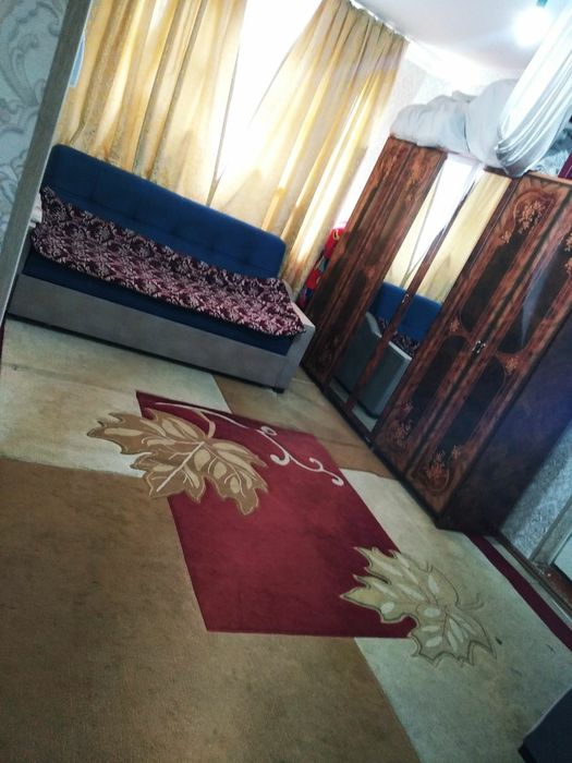 Тошкент шаҳар Олмазор тумани Олимпияда 1/4/4 срочно уй сотилади