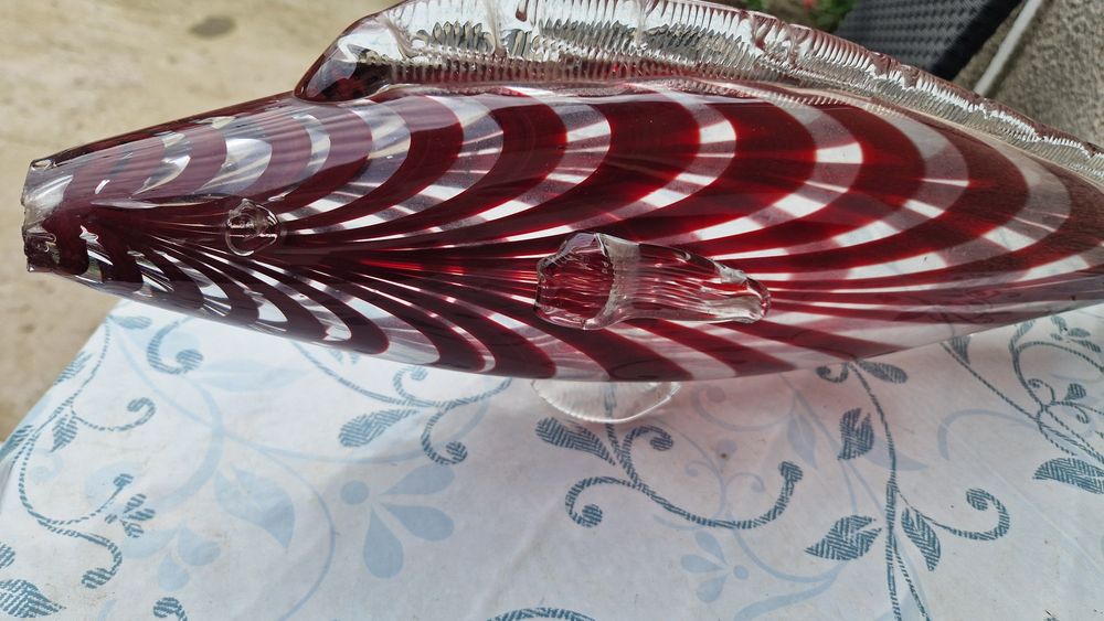 Vand peste din sticla din perioada comunista, 60 cm,in stare buna