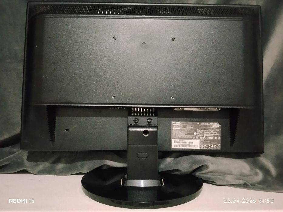 Монитор от PHILIPS