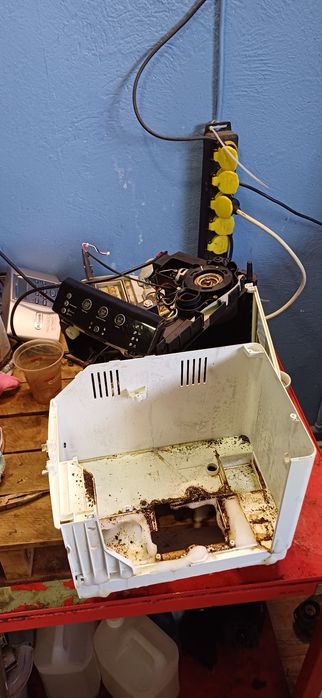 Reparatii espresoare/expresoare de cafea