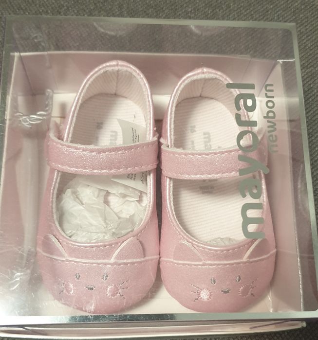 Mayoral botosei fetite